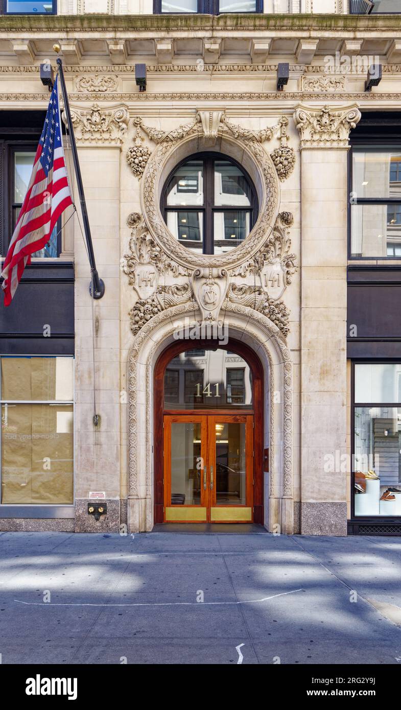 Ladies' Mile Historic District: Das ehemalige Gebäude der Merchants Bank of New York wurde 2009 in Wohnwohnungen umgewandelt. Stockfoto