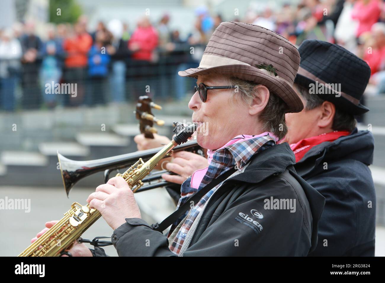 Fête des Guides 2023. Compagnie des Guides de Saint-Gervais-les-Bains et des Contamines-Montjoie. Saint-Gervais-les-Bains. Haute-Savoie. Auvergne-Rhôn Stockfoto