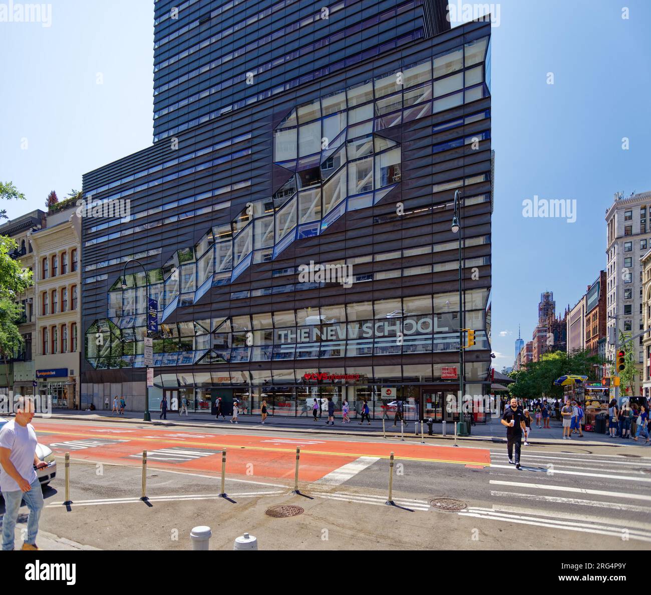 Greenwich Village: University Center ist das Hauptgebäude der New School, 635 Fifth Avenue und East 14. Street. Stockfoto