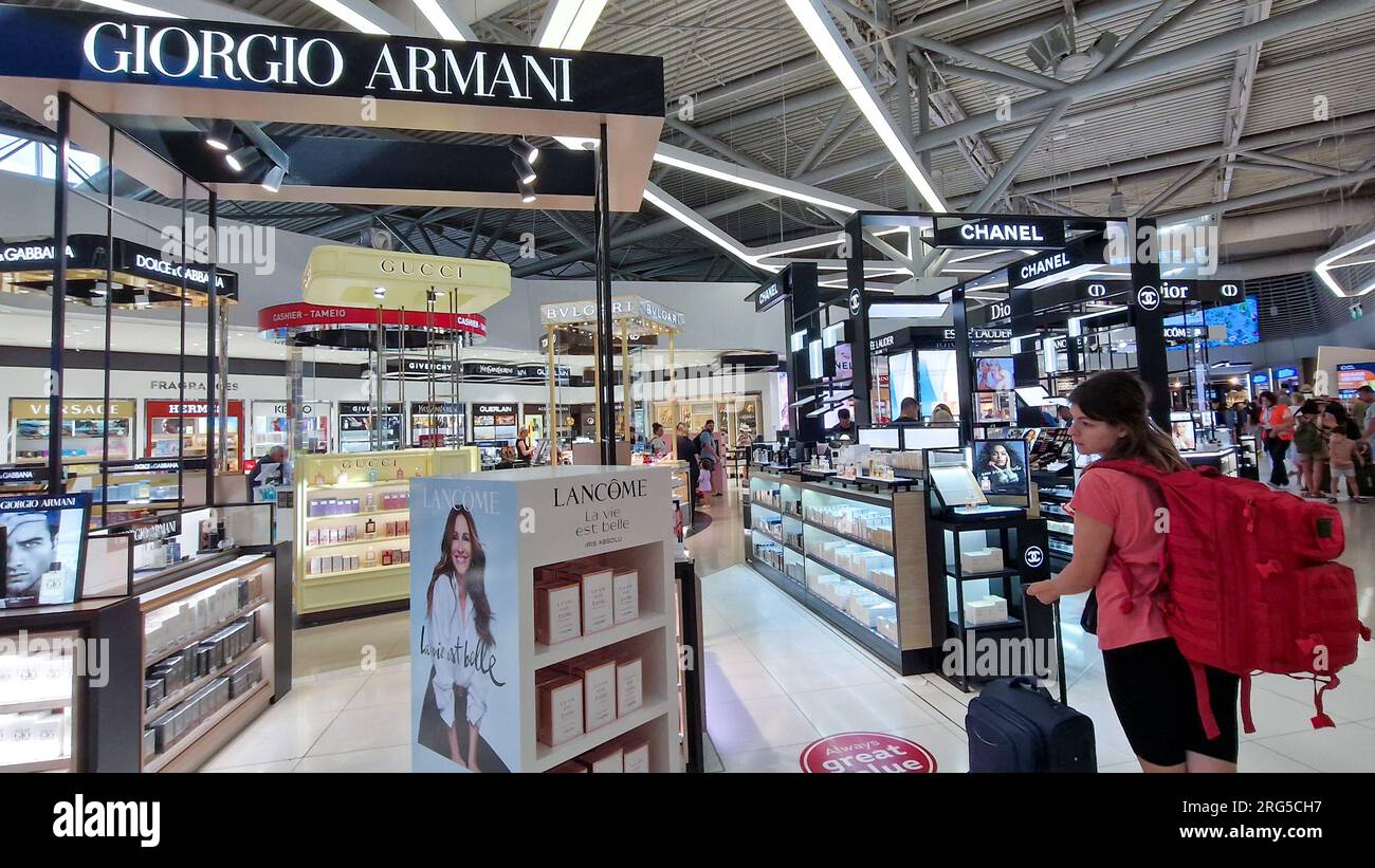 Duty-Free-Shop, Flughafen Eleftherios Venizelou, Athen, Griechenland, Südeuropa Stockfoto