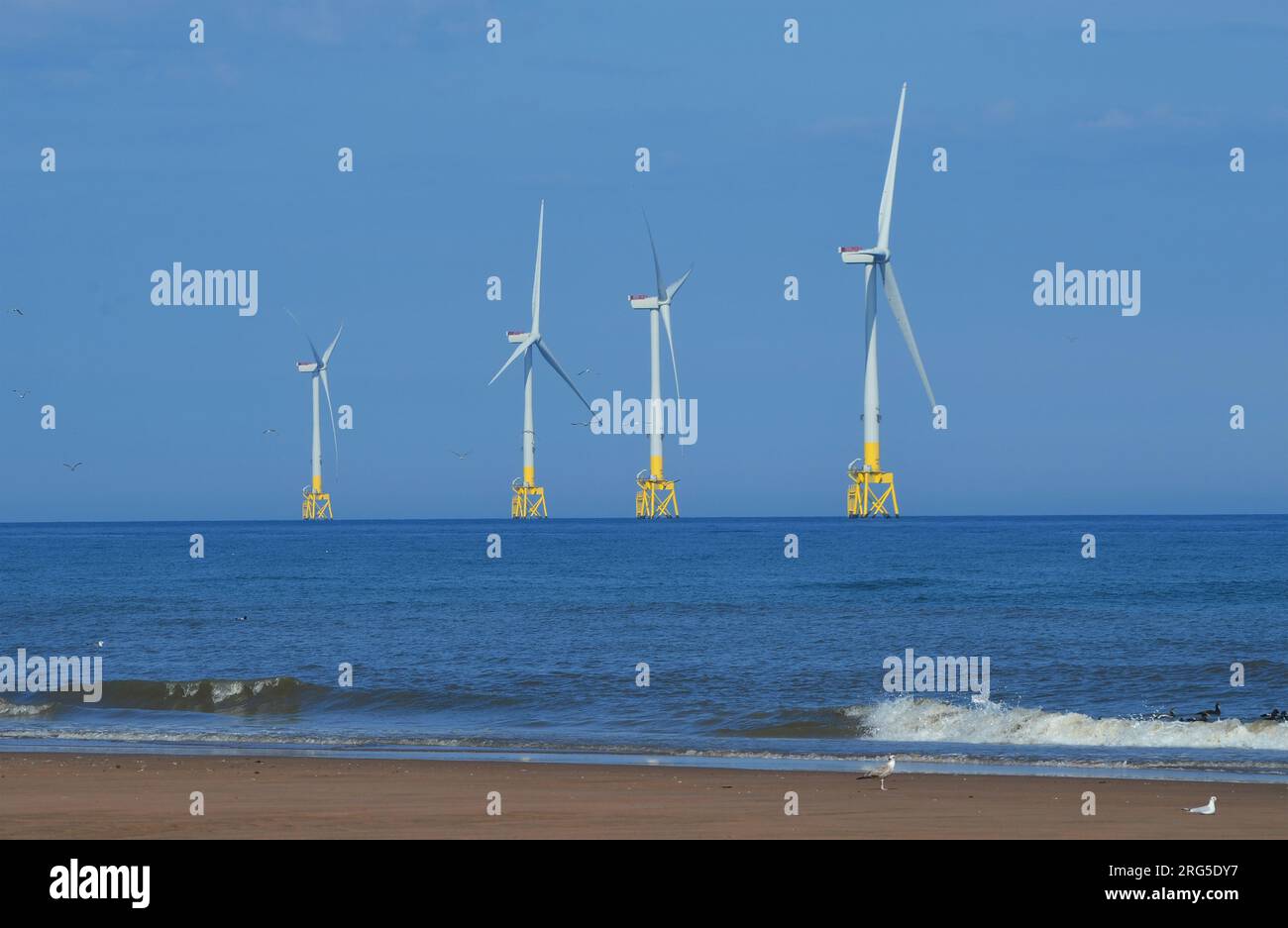 Aberdeen Offshore Wind Farm, eine der leistungsstärksten schwimmenden Windturbinen der Welt Stockfoto