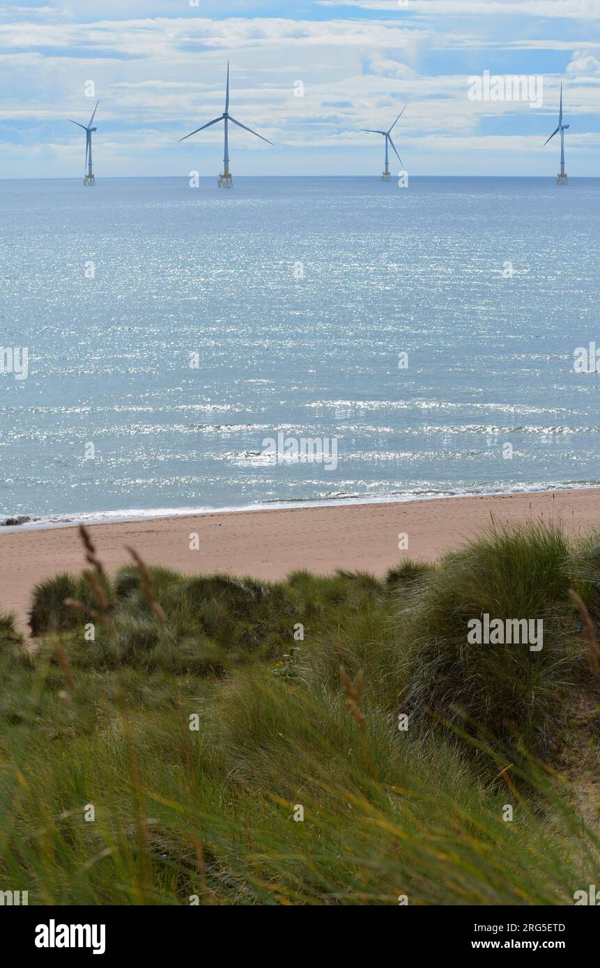 Aberdeen Offshore Wind Farm, eine der leistungsstärksten schwimmenden Windturbinen der Welt Stockfoto