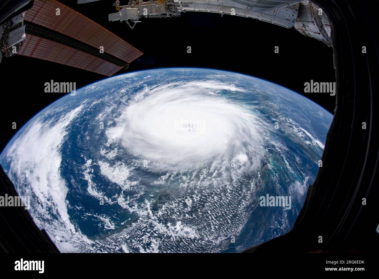 Hurrikan Dorian, als der Sturm über den nordwestlichen Bahamas wütete. Stockfoto
