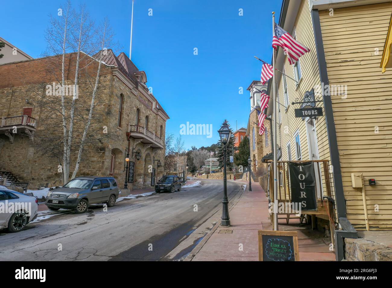 Central City, Colorado - Februar 9 2023: Obwohl Central City ein beliebtes Reiseziel für Glücksspieler und Kasinos ist, an Wochentagen Mitte-wi Stockfoto
