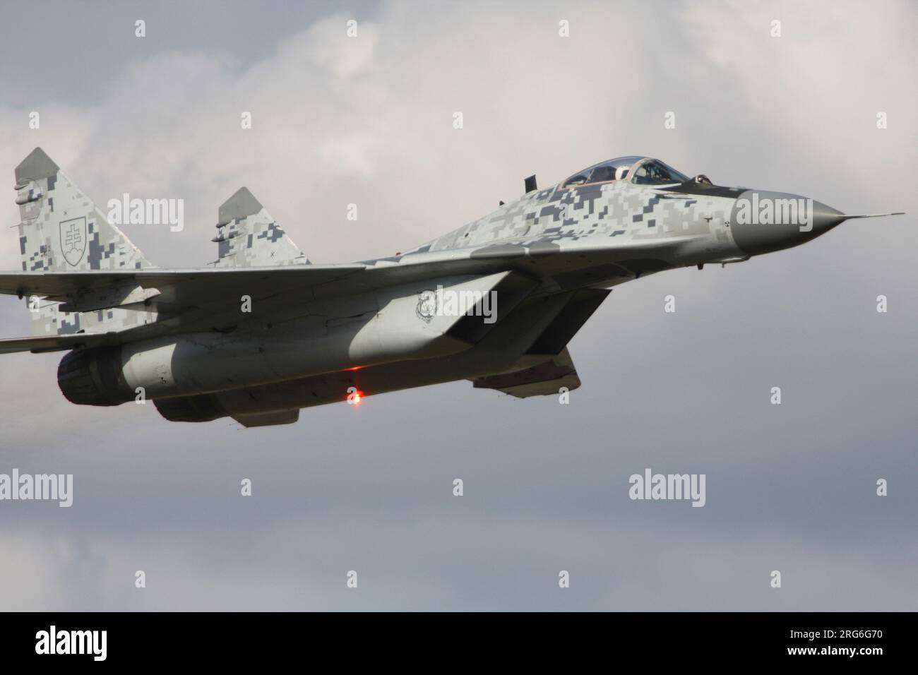 Der slowakische Kampfjet MiG-29 vor der Übergabe an die ukrainische Luftwaffe. Stockfoto