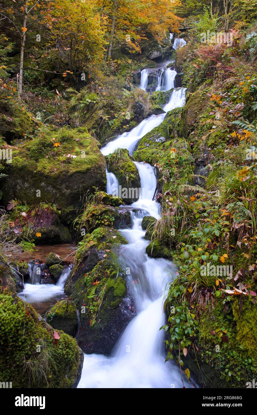 Langzeitbelichtung Triberger Wasserfälle im Schwarzwald Stockfoto