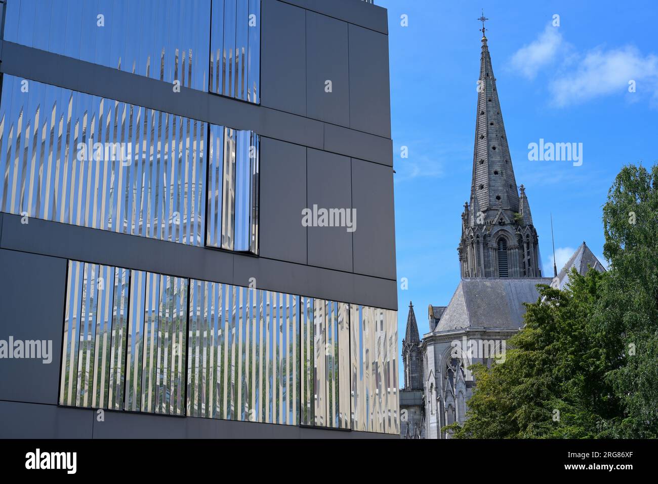 Das malerische Nantes ist die sechstgrößte Stadt Frankreichs, Fr. Stockfoto