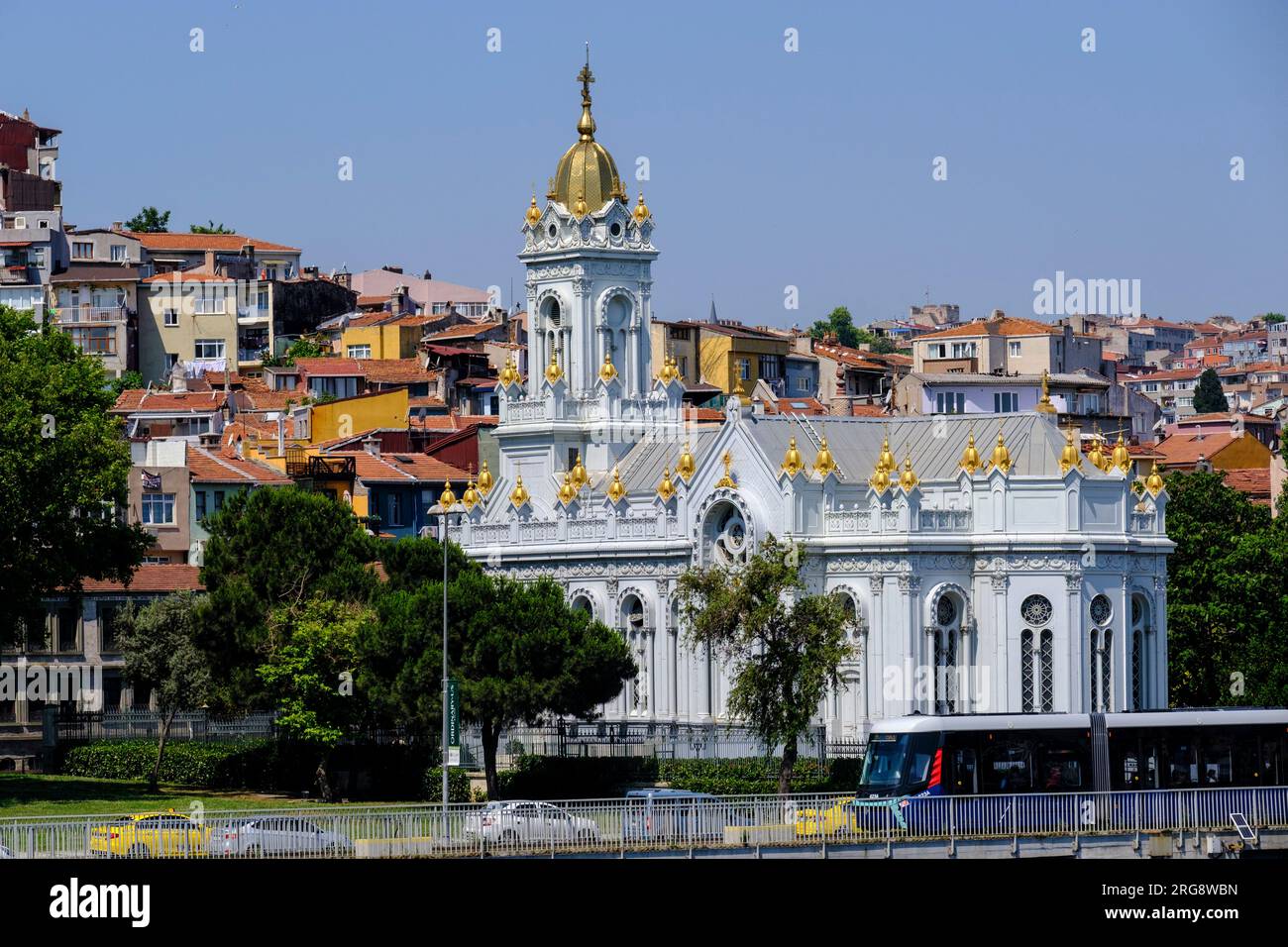 Istanbul, Türkei, Türkiye. Griechisch-orthodoxe Kirche St. Stephans, Bezirk Fener. Stockfoto