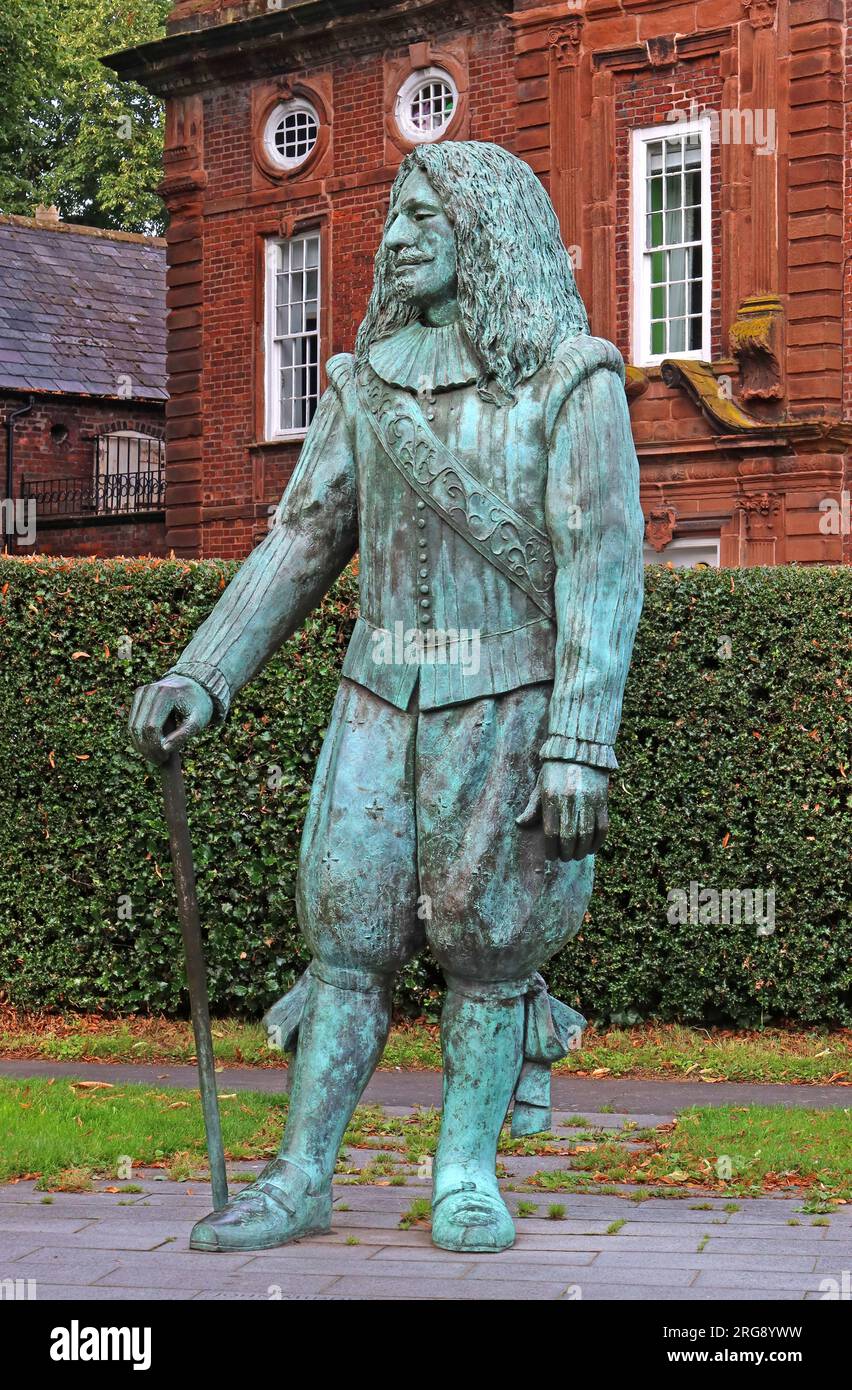 Die Childe of Hale-Statue von Diane Gorvin, einem Riesen mit neun Fuß, drei Zoll groß, Hale Village, Halton, Merseyside, ENGLAND, GROSSBRITANNIEN, L24 4WB Stockfoto
