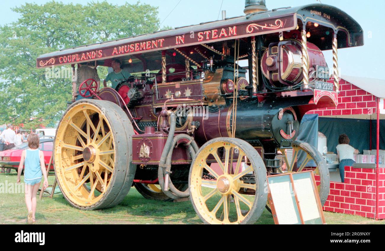 Hersteller: John Fowler & Co. Aus Leeds. Typ: Showmans Road Locomotive Number: 14862 Built: 1917 Zulassung: DW 2235 Klasse: R3 Zylinder: Compound NHP: 8 Name: Evening Star Stockfoto