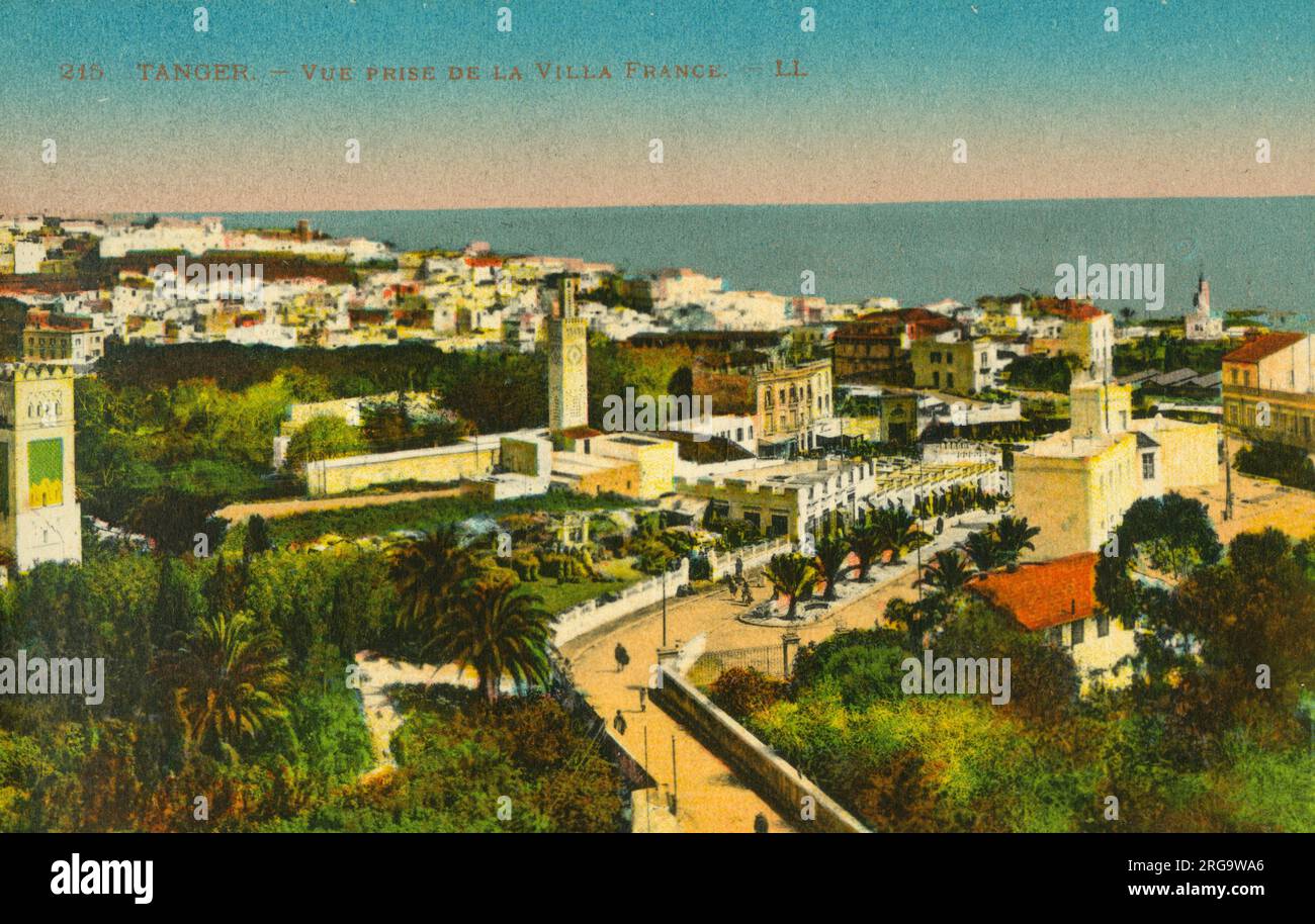 Tanger, Marokko - Blick in der Nähe des Hotels Villa de France. Die Villa de France wurde 1880 von Luciano Bruseaud erbaut und war die Residenz des Chefs der französischen Diplomatie, bevor sie zum Hauptgebäude des Hotels wurde. Stockfoto