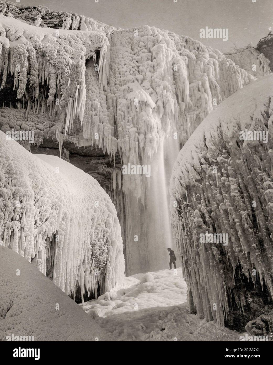 Niagara Falls Wasserfall im Winter gefroren, Kanada Stockfoto
