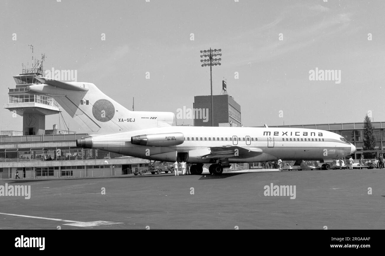 Boeing 727-64 XA-SEJ „Azteca de Oro“ (msn 19255, Zeilennummer 331) von Mexicana. Erster Flug am 26. Oktober 1966, Lieferung nach Mexicana am 8. November 1966, aber abgeschrieben, als es am 21. September 1969 auf dem Weg zum Mexico City International Airport in Lake Texcoco abstürzte. Stockfoto