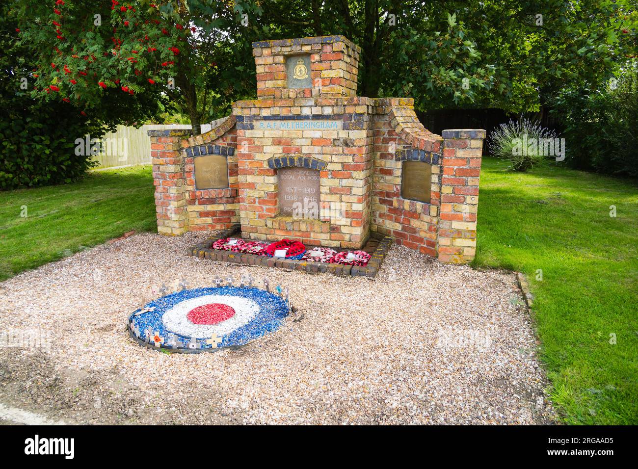 Das RAF Metheringham Memorial ist den WW2 Flugzeugen der RAF Coningsby, RAF Finningley, RAF Syerston und RAF Metheringham gewidmet. Lincoln, Lincolnshire Stockfoto