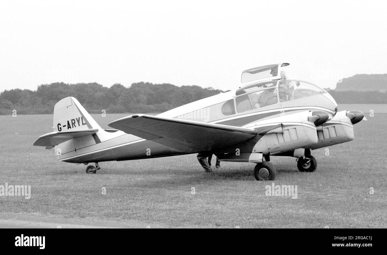 Aero 145 G-ARYL, in Shoreham. Stockfoto