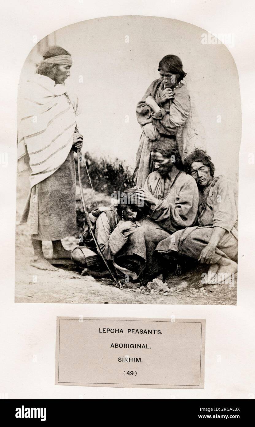 Das Volk Indiens: Eine Serie fotografischer Illustrationen, mit beschreibender Briefpresse, der Rassen und Stämme von Hindustan - veröffentlicht in den 1860er Jahren im Auftrag des Vizekönigs, Lord Canning - Lepcha Bauern, Aborigines, Sikhim. Stockfoto