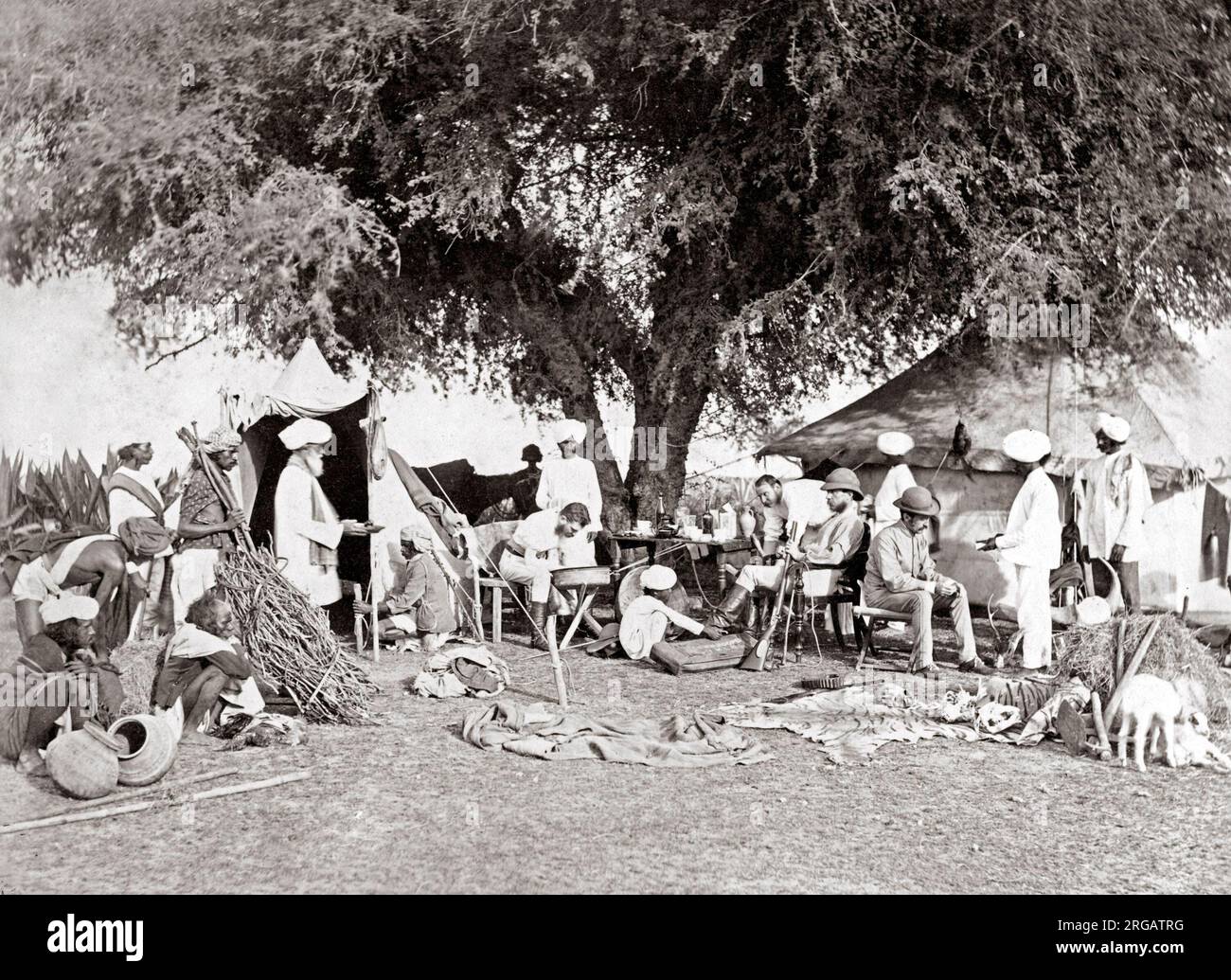 Tiger Hunt Serie von Colonel Willoughby Wallace Hooper, 1837-1912, fotografiert in den 1870er Jahren. Eines von 10 aufgeführten Bildern. Stockfoto