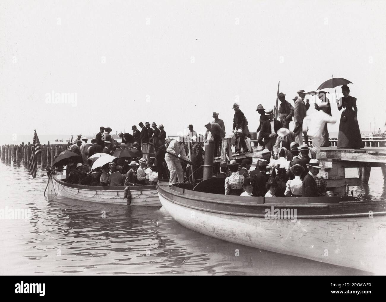 c,1900 Foto - Kuba: Schiffspassagiere landen Cienfuegos, Schiff 'die Paris'. Stockfoto