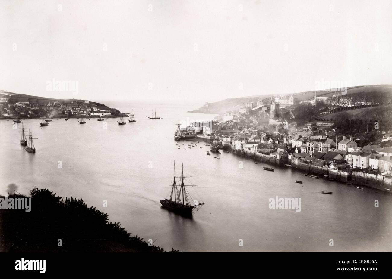 Vintage 19. Jahrhundert Foto: Hafen, Mündung und Baots, Fowey, Cornwall Stockfoto