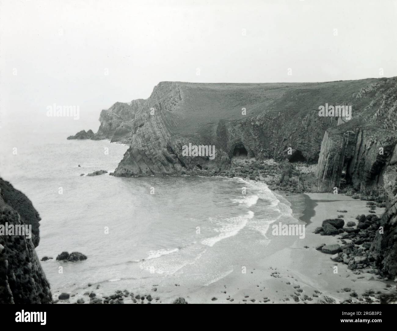 Strand an der Küste von Pembrokeshire, Südwales Stockfoto