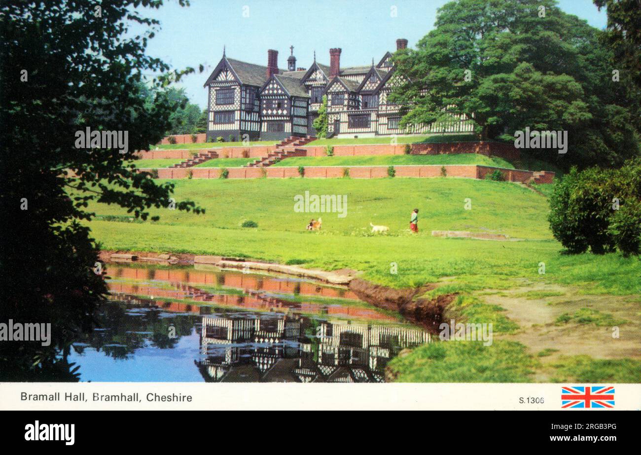 Bramall Hall - ein größtenteils Tudor-Herrenhaus in Bramhall, im Stadtbezirk Stockport, Greater Manchester, England. Es ist ein holzumrahmtes Gebäude, dessen älteste Teile aus dem 14. Jahrhundert stammen, mit späteren Ergänzungen aus dem 16. Und 19. Jahrhundert. Stockfoto