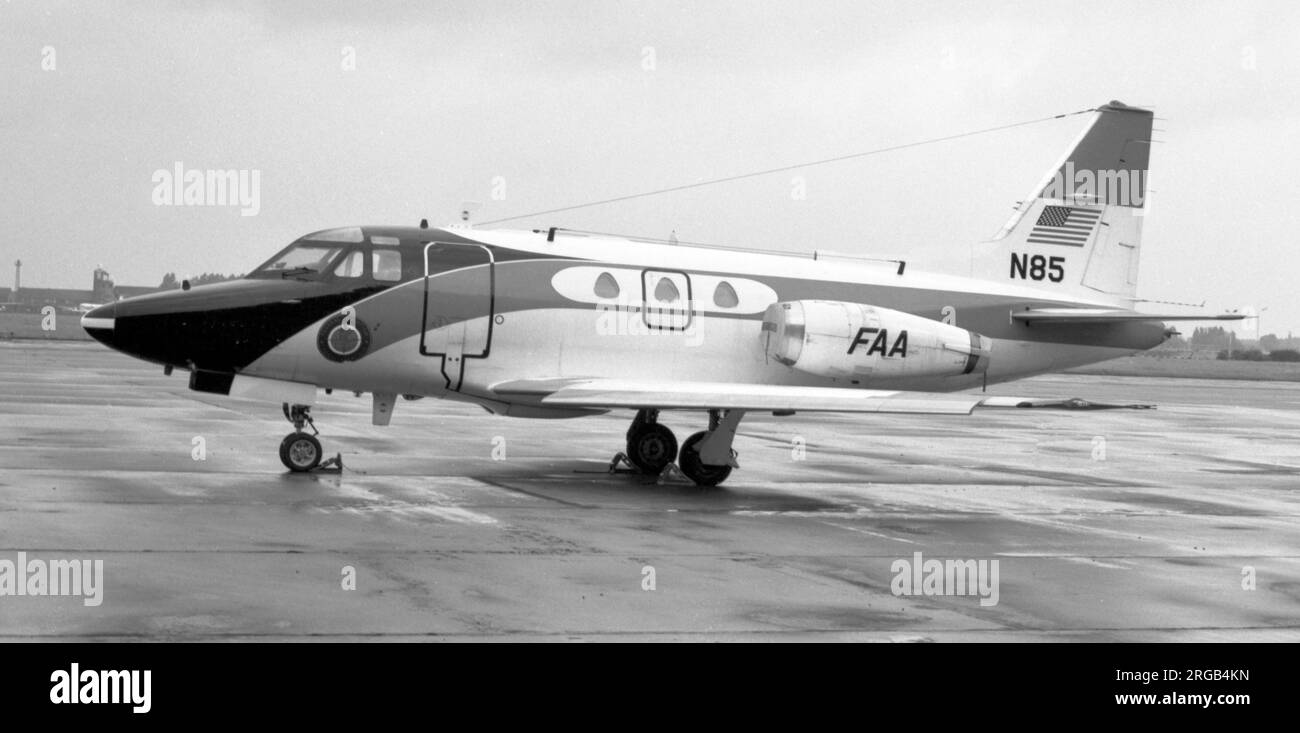 Rockwell Sabre 40 N85 (msn 282-97) der Bundesluftfahrtbehörde Frankfurt am Main im Januar 1976. Abgeschrieben am 14. Januar 1976, als der Treibstoff über dem Atlantik bei Recife, Brasilien, ausging und einer der drei Bewohner getötet wurde. Stockfoto