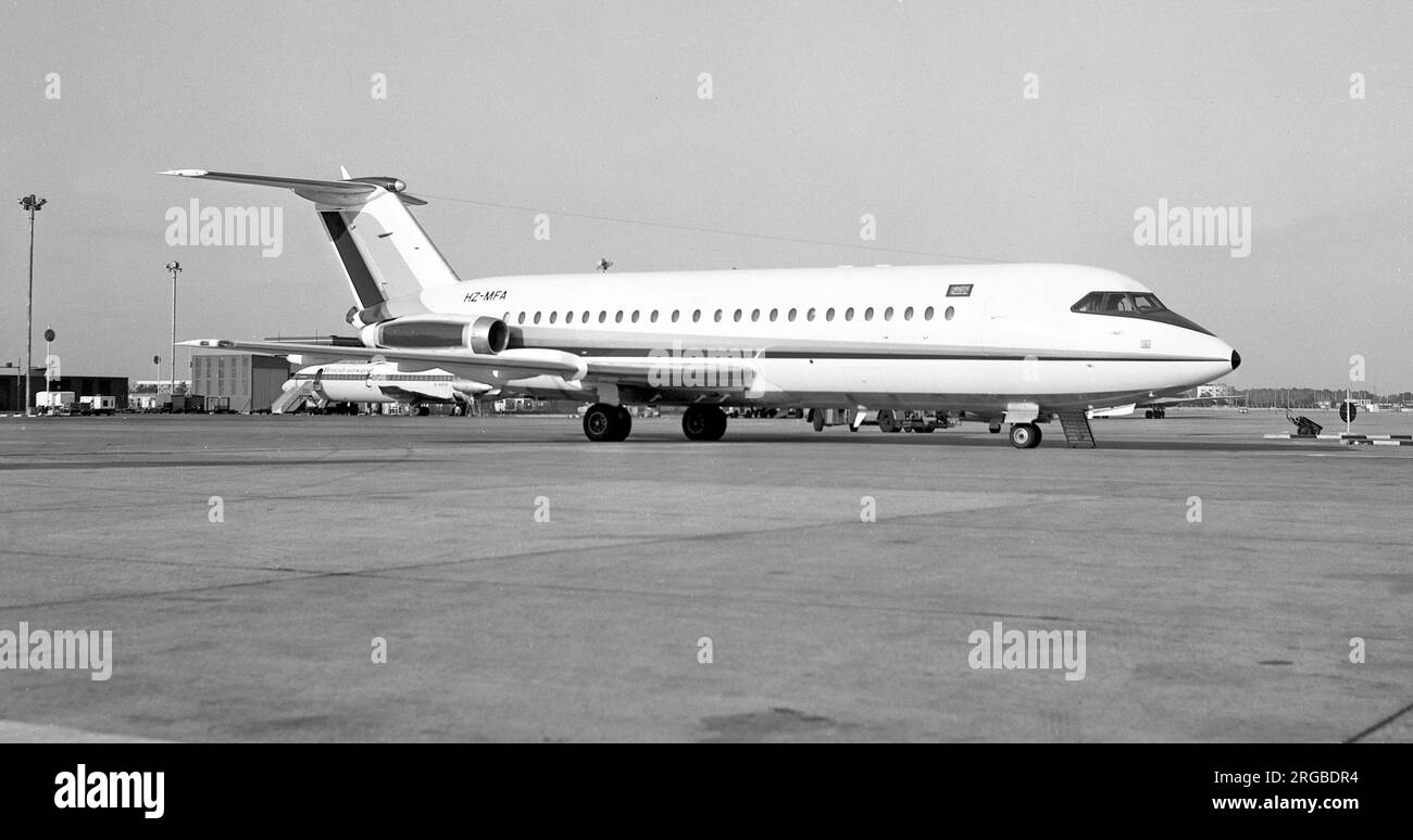 BAC One-Eleven-401AK HZ-MFA (msn 80) von Prince Abdul Aziz Al Ibrahim am Flughafen London Heathrow. Stockfoto