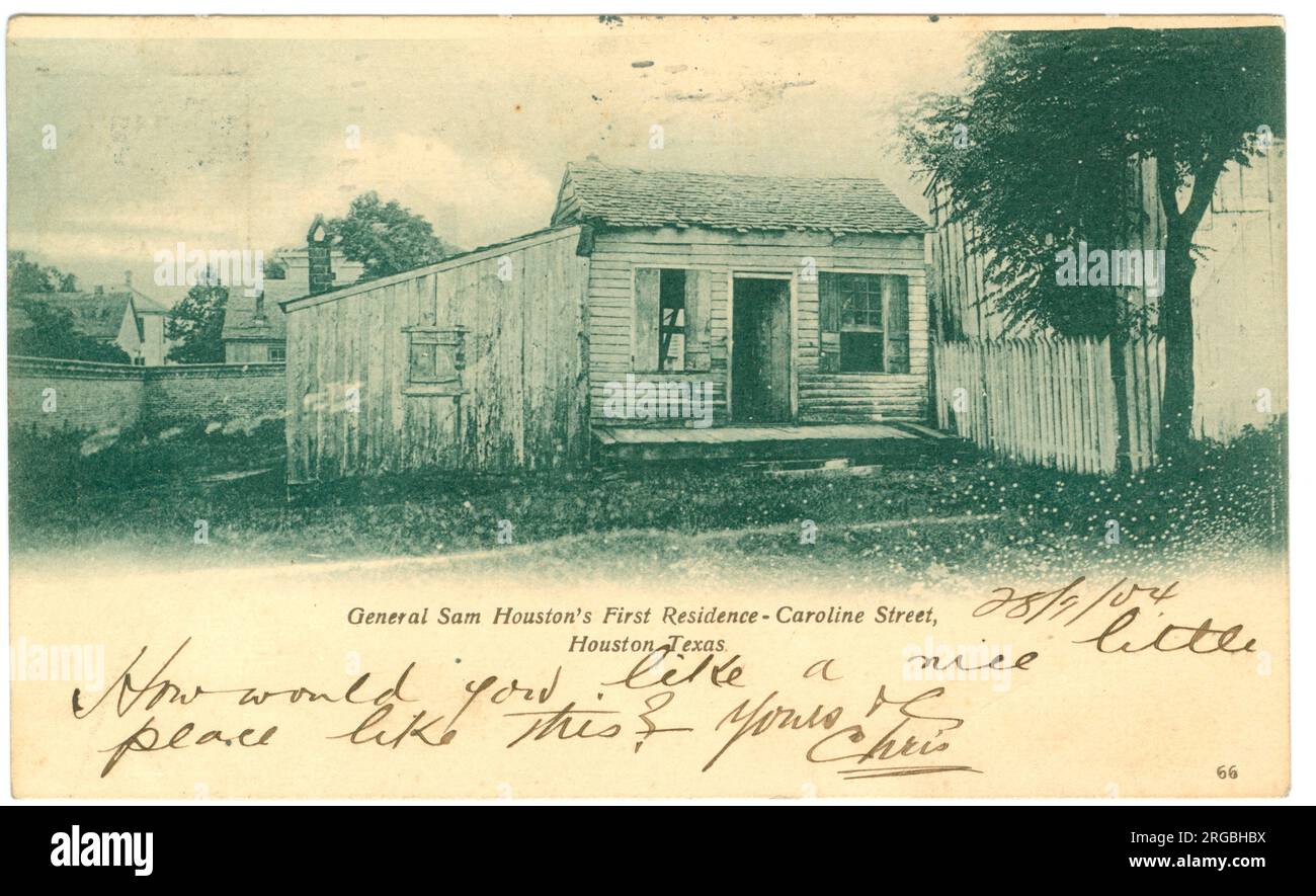 Das kleine Holzgebäude ist ein Ramschbügel. Es war in der Caroline Street, Houston, Texas. Stockfoto