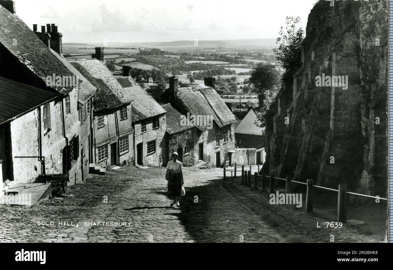 Gold Hill, Shaftesbury, Dorset, berühmt durch eine Hovis-Werbung vor einigen Jahren. Stockfoto