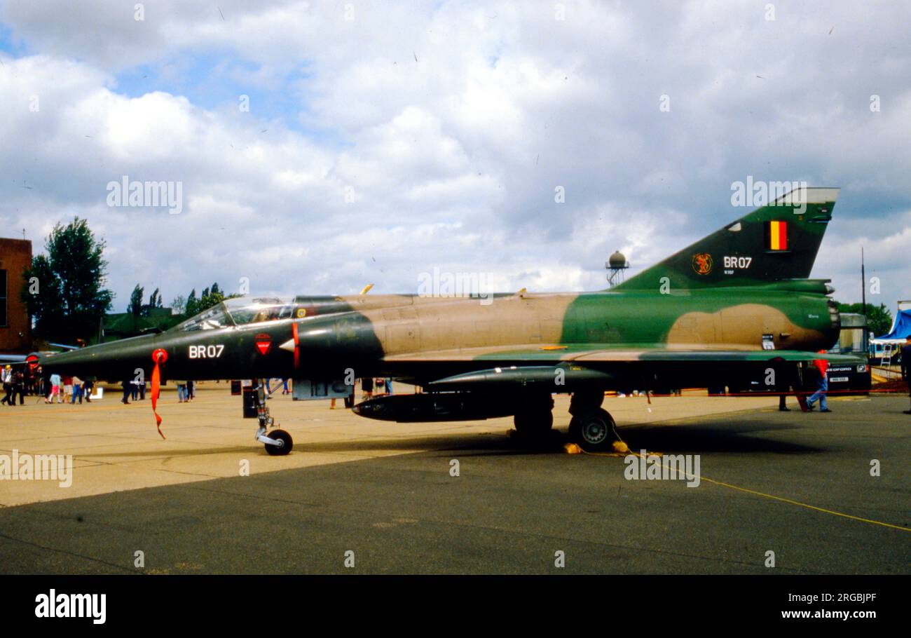 Force aerienne belge - Dassault Mirage 5BR BR07 (msn 307), 42 Smaldeel, auf der Mildenhall Air Fete am 24. Mai 1986. (Force Aerienne Belge - Belgische Luchtmacht - Belgische Luftwaffe). Stockfoto