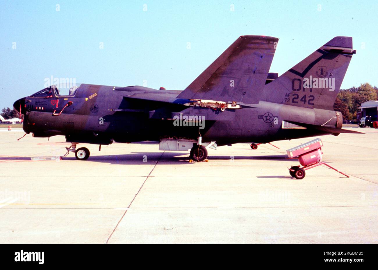 United States Air Force (USAF) - Ling-Temco-Vought A-7D-13-CV Corsair II 72-0242 (msn D-364) der Ohio ANG, 162. TFS (178. TFG). Stockfoto