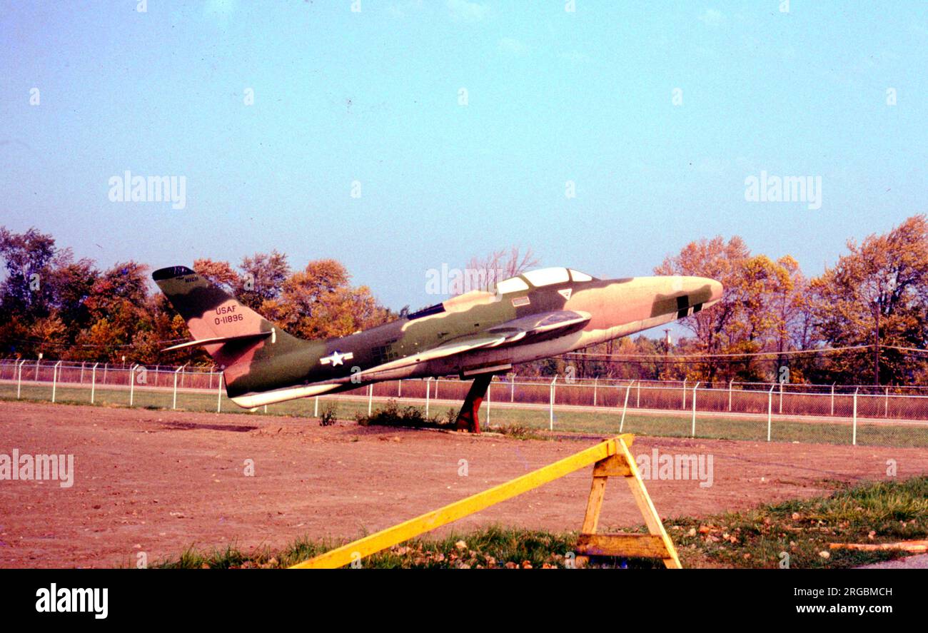 Republic RF-84F-10-RE Thunderflash 51-1986, ausgestellt mit Michigan ANG im Selfridge Military Air Museum, Michigan. Stockfoto