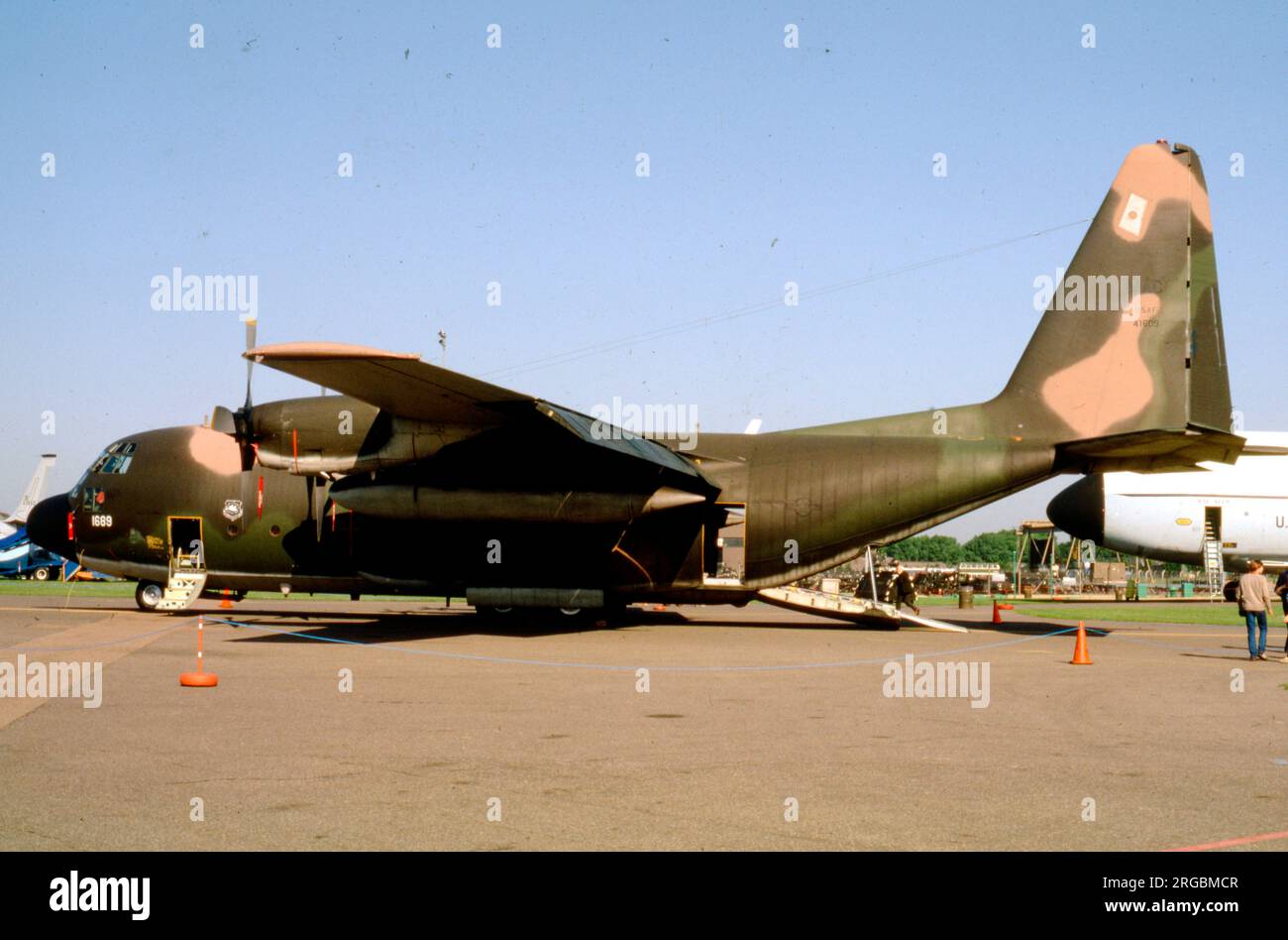 United States Air Force (USAF) - Lockheed C-130H Hercules 74-1689 (msn 382-4681), am 29. Mai 1982 in der RAF Mildenhall. Stockfoto