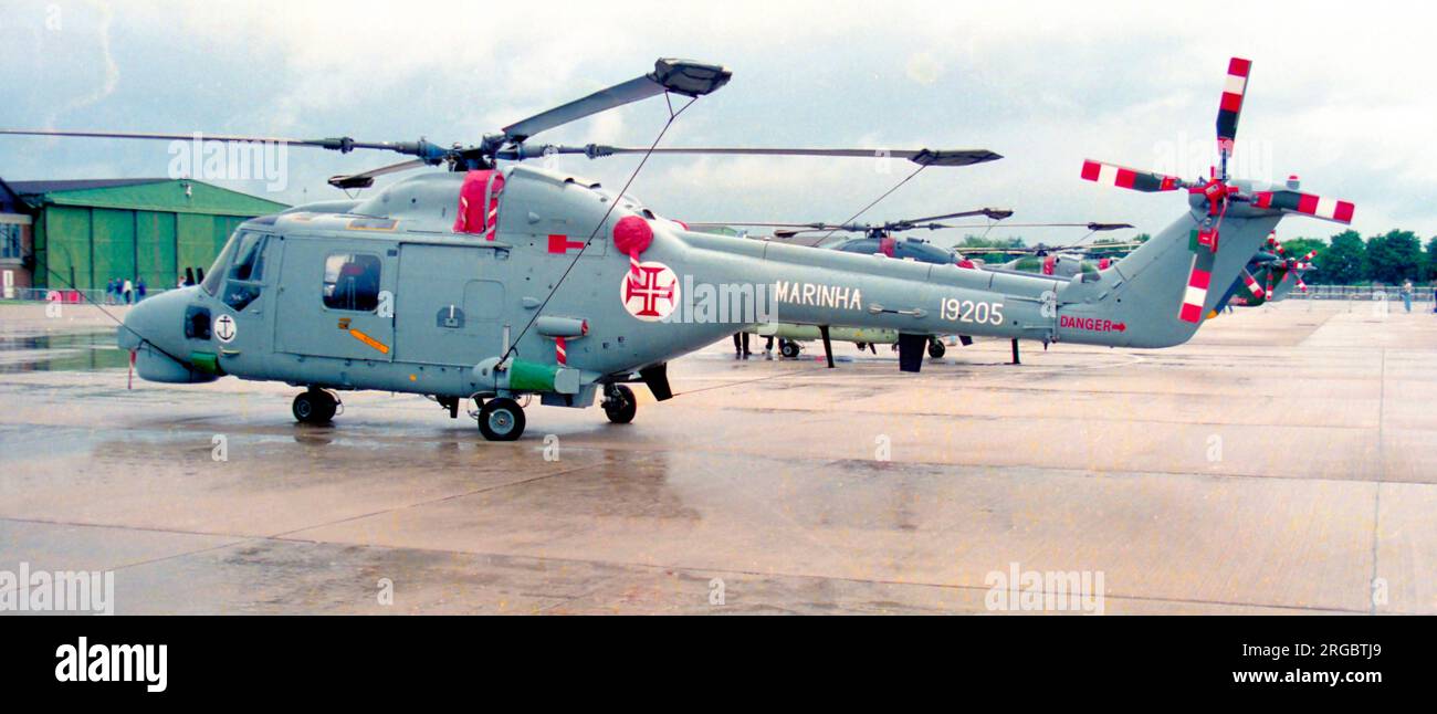 Aviacao Naval Portuguesa - Westland Lynx Mk.95 19205 (msn 377), RNAS Yeovilton am 12. Juli 1996. (Aviacao Naval Portuguesa- Portuguesr Naval Aviation) Stockfoto