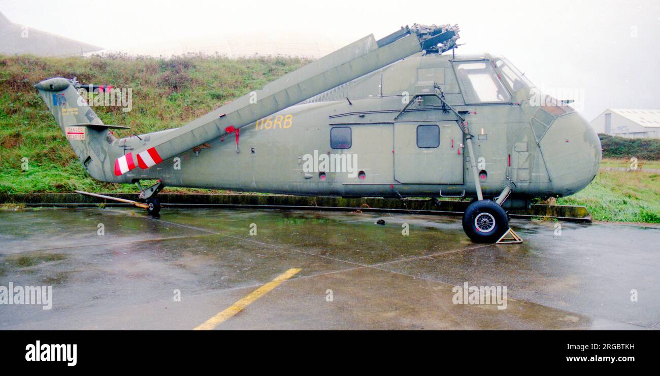 Sud-Aviation H-34A 116RB (msn 116), im Ailes Anciennes Toulouse Museum, im November 1998. Stockfoto