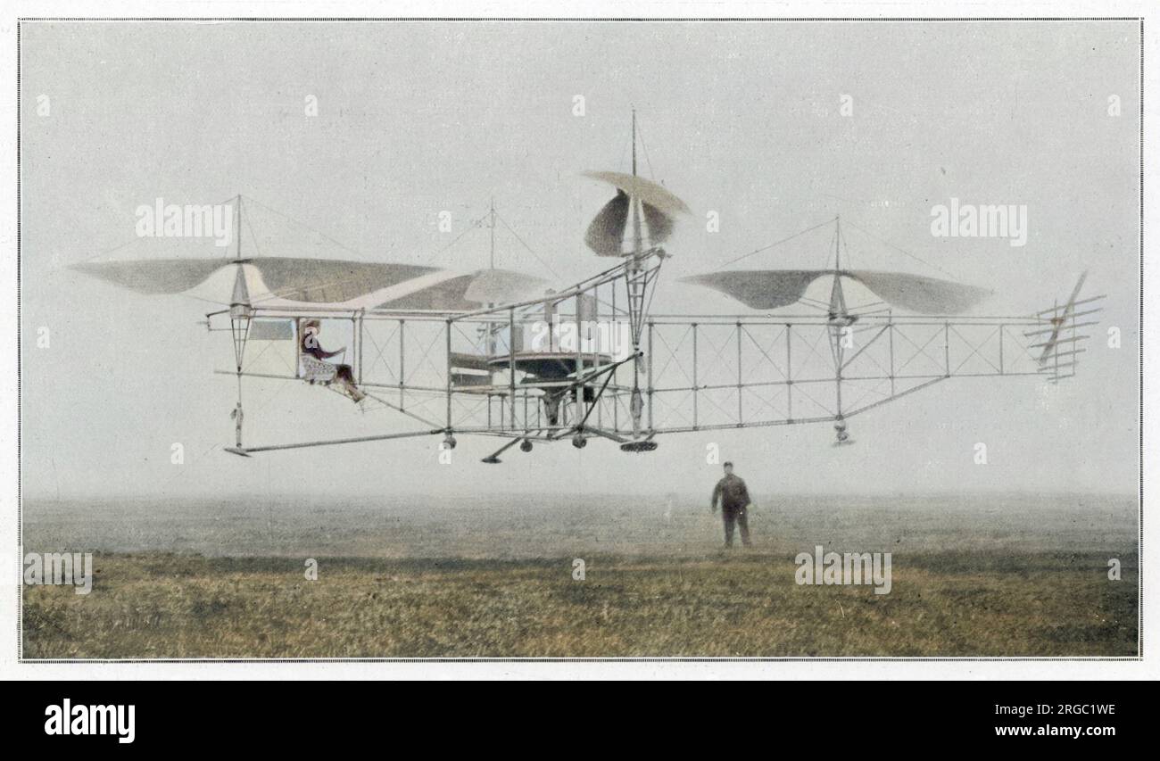 Überall auf der Welt wollen Erfinder einen tragfähigen Helikopter bauen: Hier fliegt der französische Ingenieur Oehmichen sein anmutiges Projekt in Valentignay, Doubs. Stockfoto