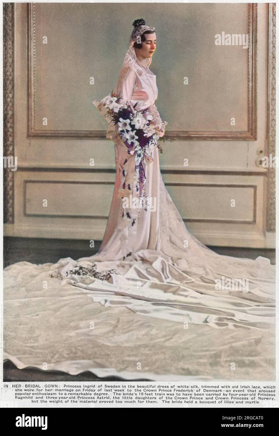 Prinzessin Ingrid von Schweden, an ihrem Hochzeitstag an Kronprinz Friedrich von Dänemark. Ihr Kleid aus weißer Seide war mit alter irischer Spitze besetzt und hatte einen 18-Meter-Zug. Ihr Strauß bestand aus Myrten und Lilien. Stockfoto