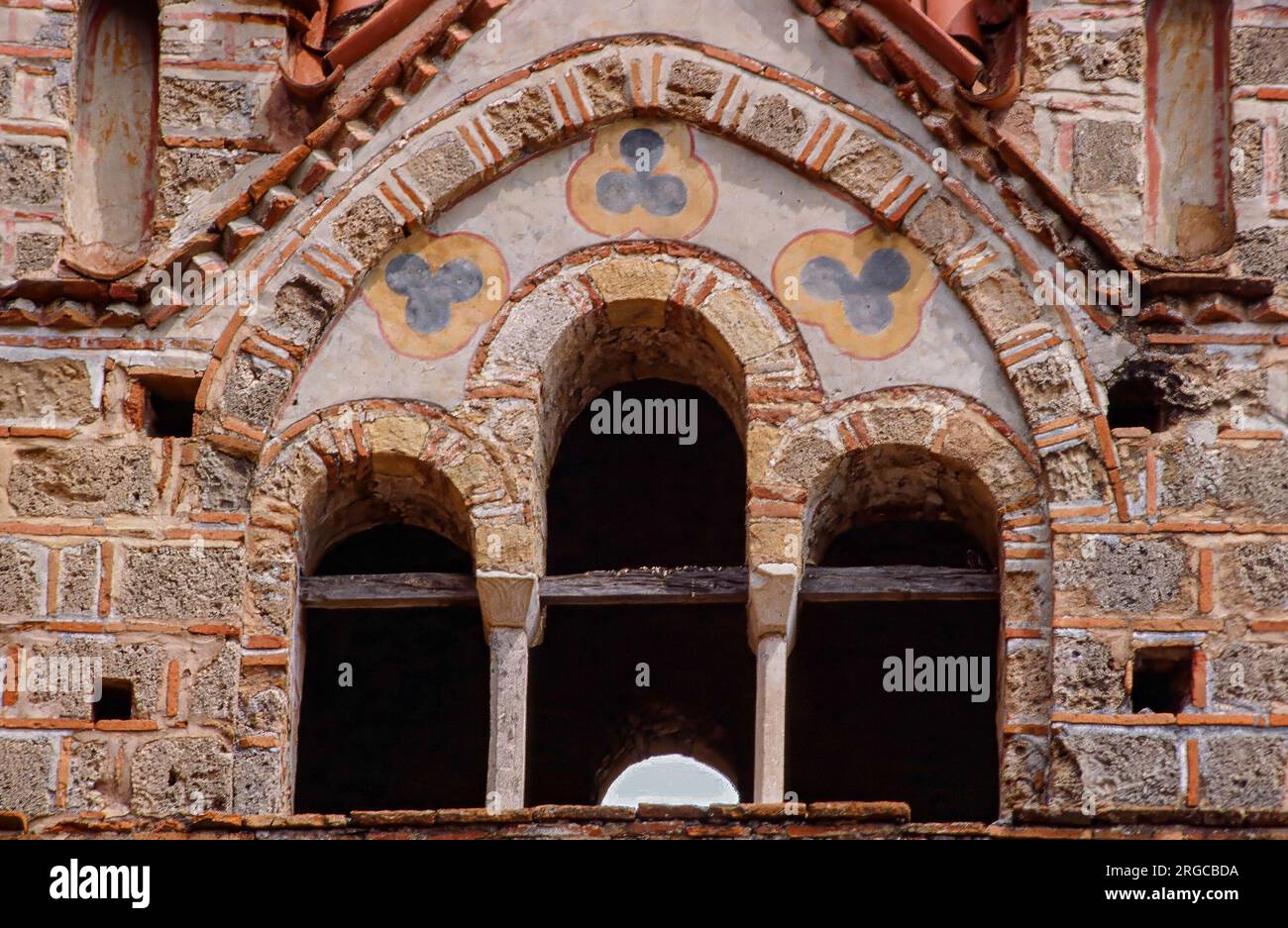 Kloster Pantanassa (Außenansicht, Details) byzantinische Stadt Mistras, Taygetos Berge Lakonia, Peloponnes, Griechenland Stockfoto