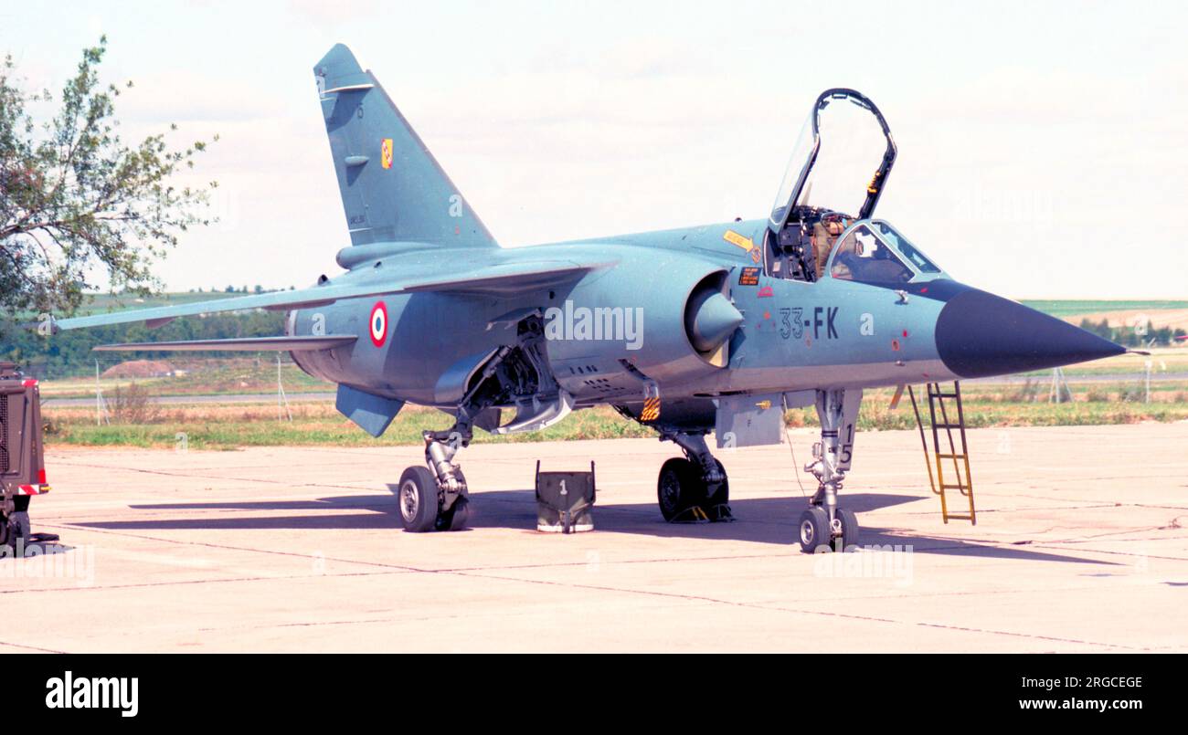 Armee de l'Air - Dassault Mirage F.1B 15 - 33-FK (msn 15), von Escadron de Chasse 03-033, auf der Base aerienne 112 Reims-Champagne am 14. September 1997. (Armee de l'Air - Französische Luftwaffe). Stockfoto