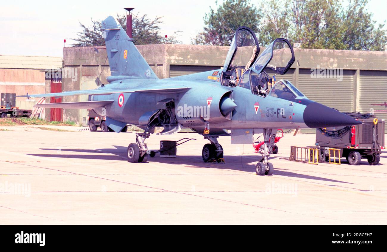 Armee de l'Air - Dassault Mirage F.1B 520 - 33-FL (msn 520), von Escadron de Chasse 01-033, Base aerienne 112 Reims-Champagne am 14. September 1997. (Armee de l'Air - Französische Luftwaffe). Stockfoto
