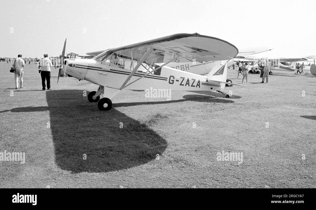 Piper PA-18-95 Super Cub G-ZAZA (msn 18-2041, ex L-18C R-66) Stockfoto