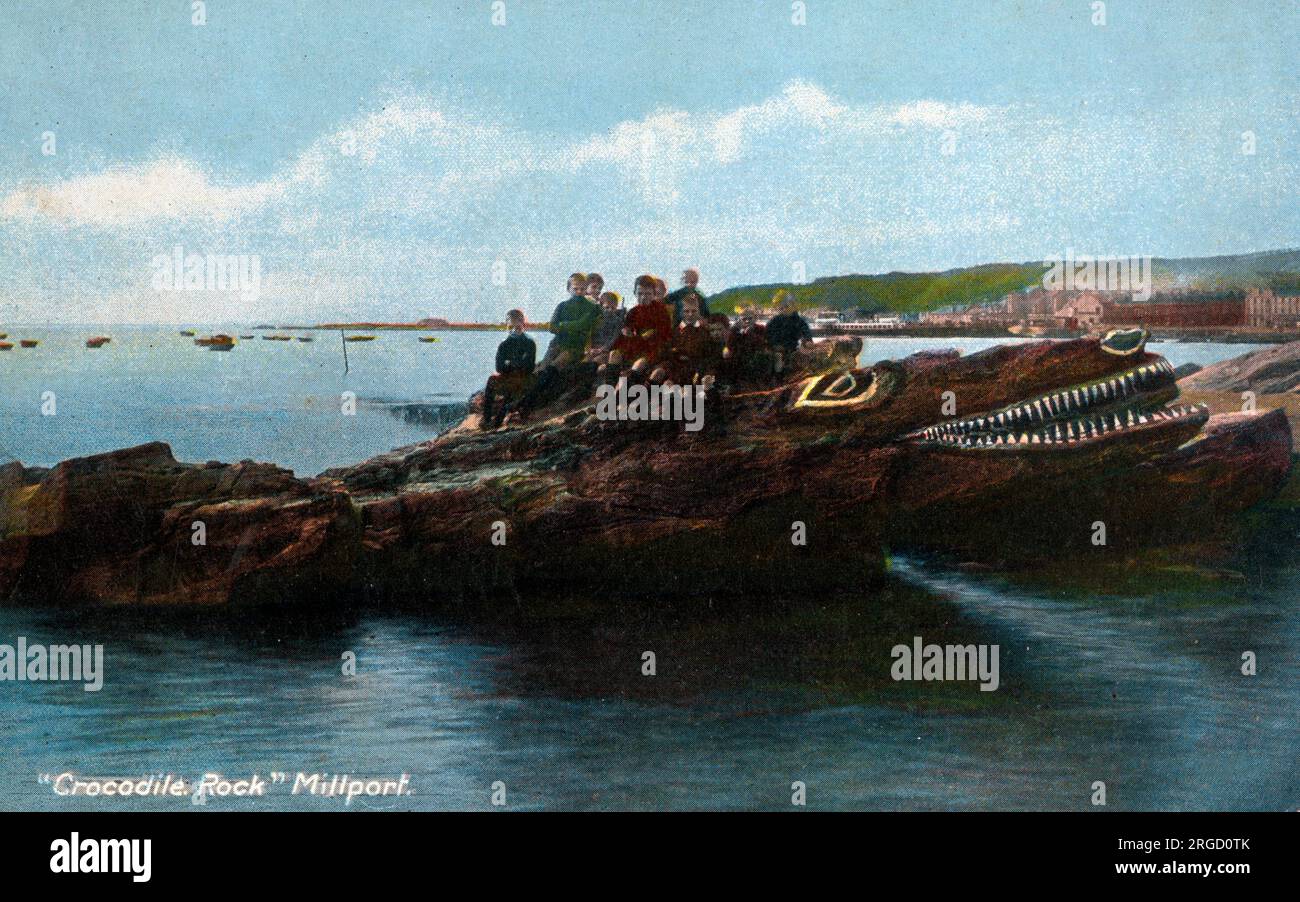 Crocodile Rock - Millport, Great Cumbrae, Firth of Clyde, North Ayrshire, Schottland. Ein Merkmal seit mindestens 1913, als Robert Brown vom rat für seine Arbeit anerkannt wurde. Stockfoto