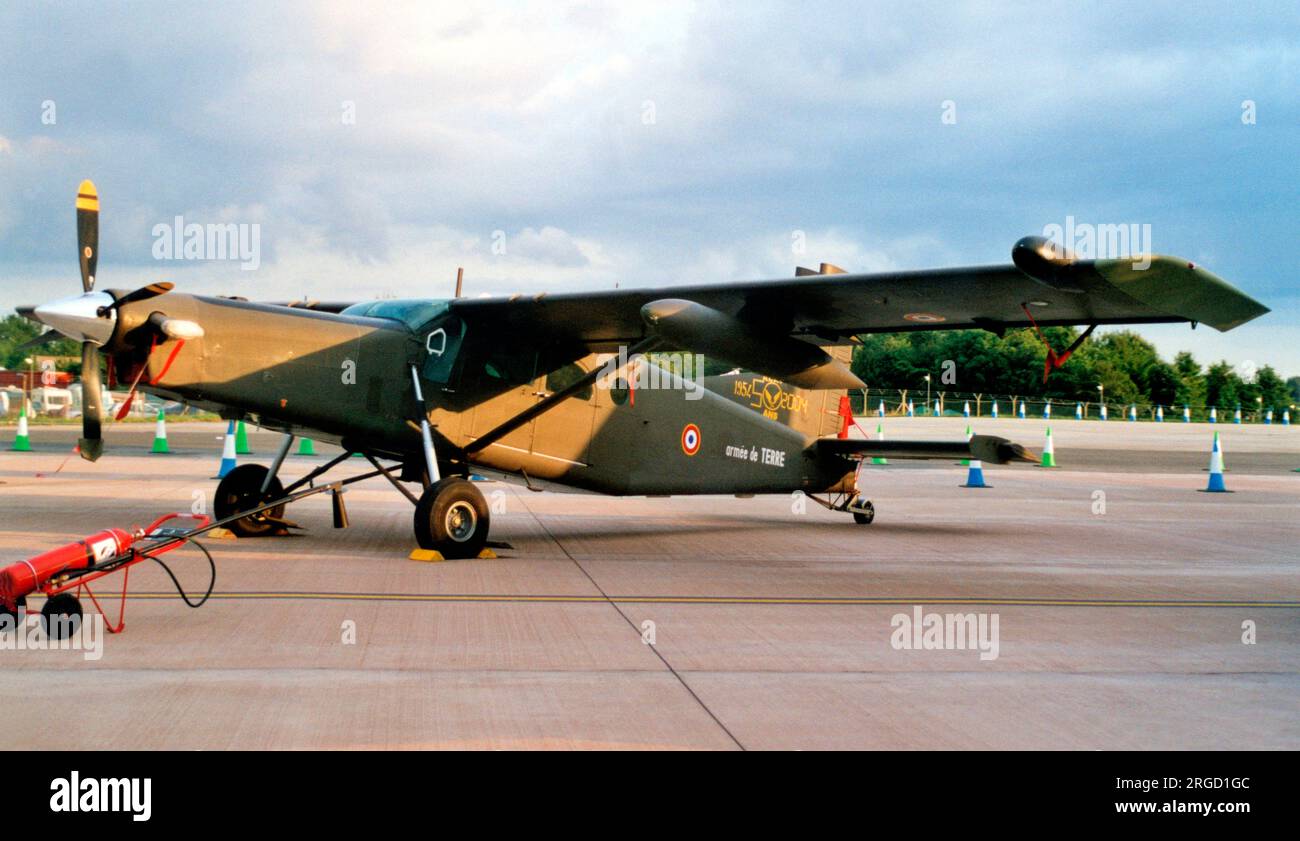 Armee de l'Air - Pilatus PC-6/B2-H4 Turbo Porter 891 (msn 891), vom 11 BSMAT, auf der Royal International Air Tattoo - RAF Fairford, 17. Juli 2004. (Armee de l'Air - Französische Luftwaffe). Stockfoto