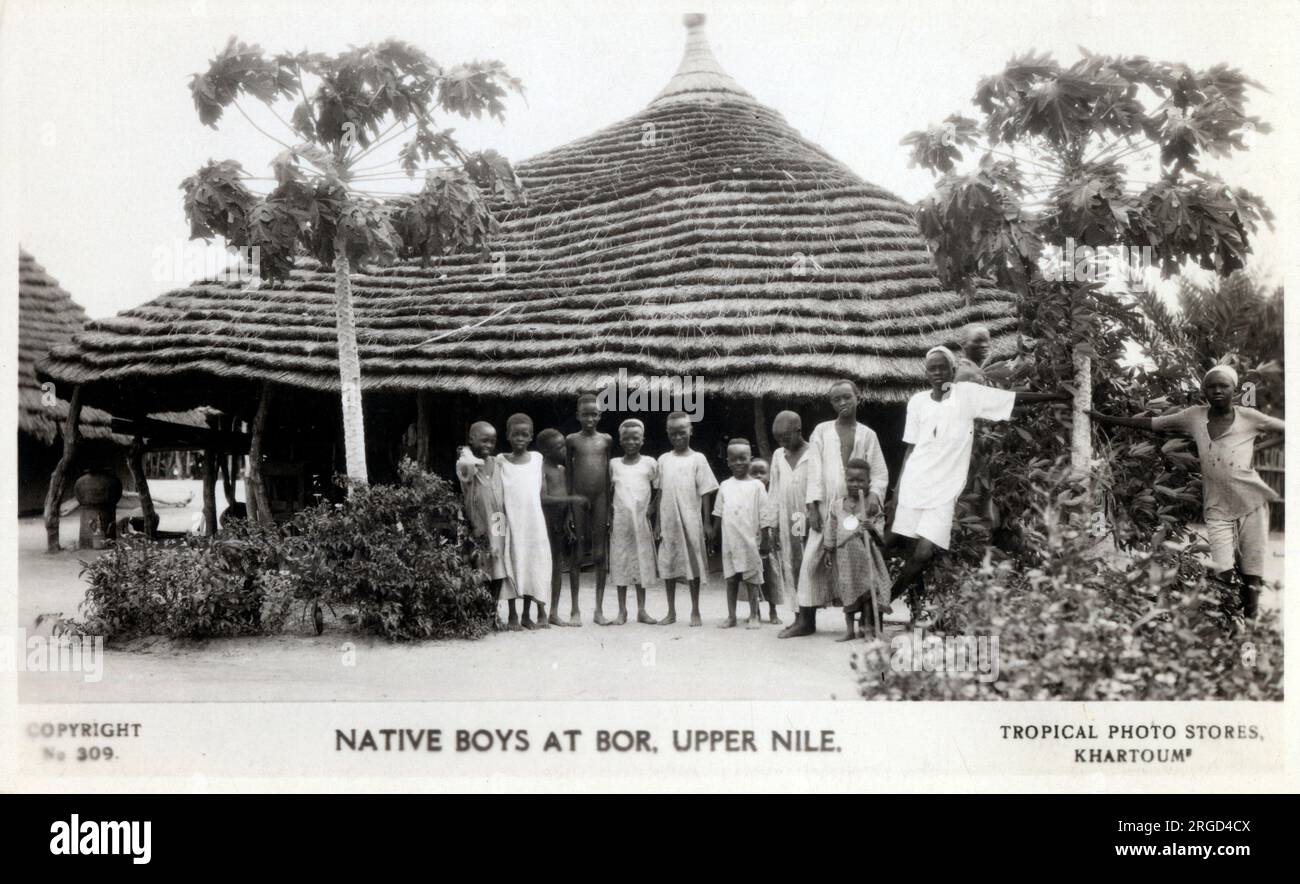 Bor, Bundesstaat Jonabilien, Obernil, Südsudan - Dinka-Dorfjungen. Stockfoto