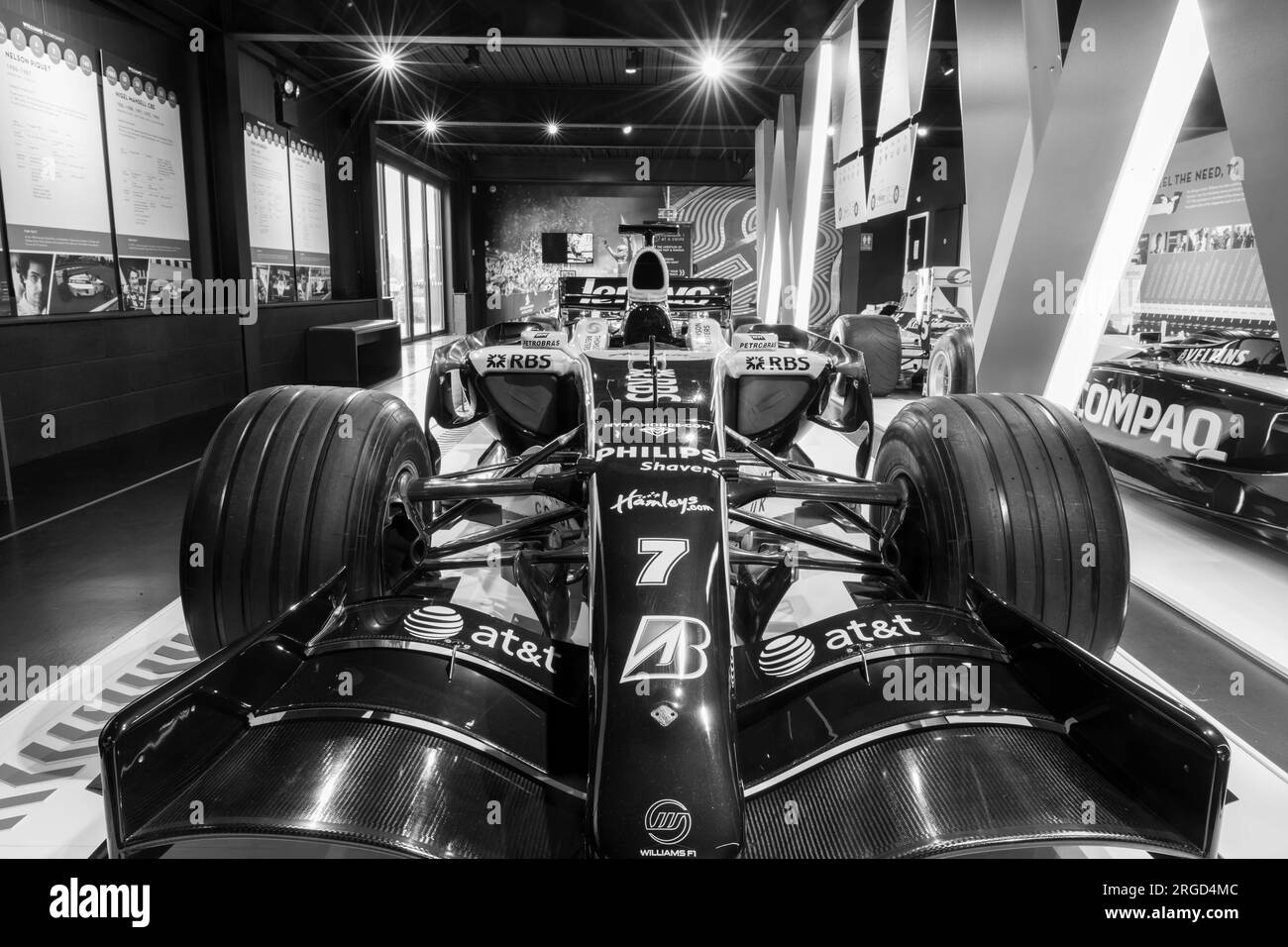 Sparkford.Somerset.United Kingdom.March 26. 2023.A Williams FW30 Fromula ein Auto, das 2008 von Nico Rosberg gefahren wurde, ist im Haynes Motor Museum ausgestellt Stockfoto