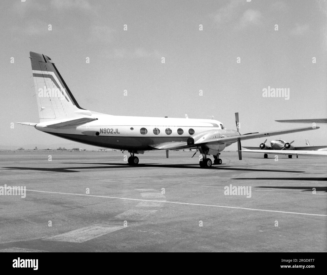 Grumman G.159 Gulfstream I N902JL (msn 130), am San Francisco International Airport on16. Juli 1966. Stockfoto