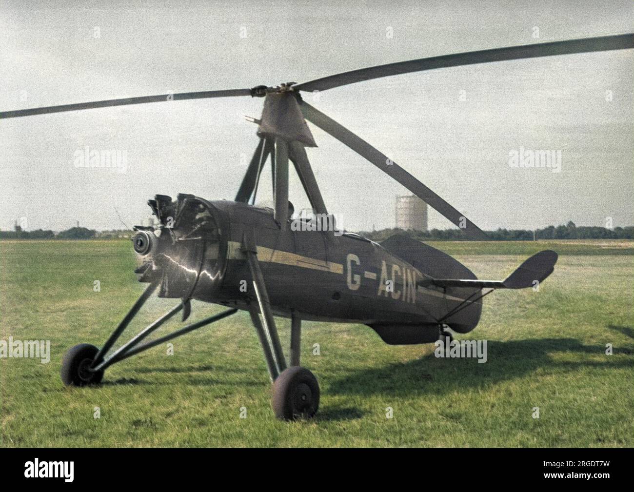 Ein früher Helikopter, der Autogiro G-ACIN. Stockfoto