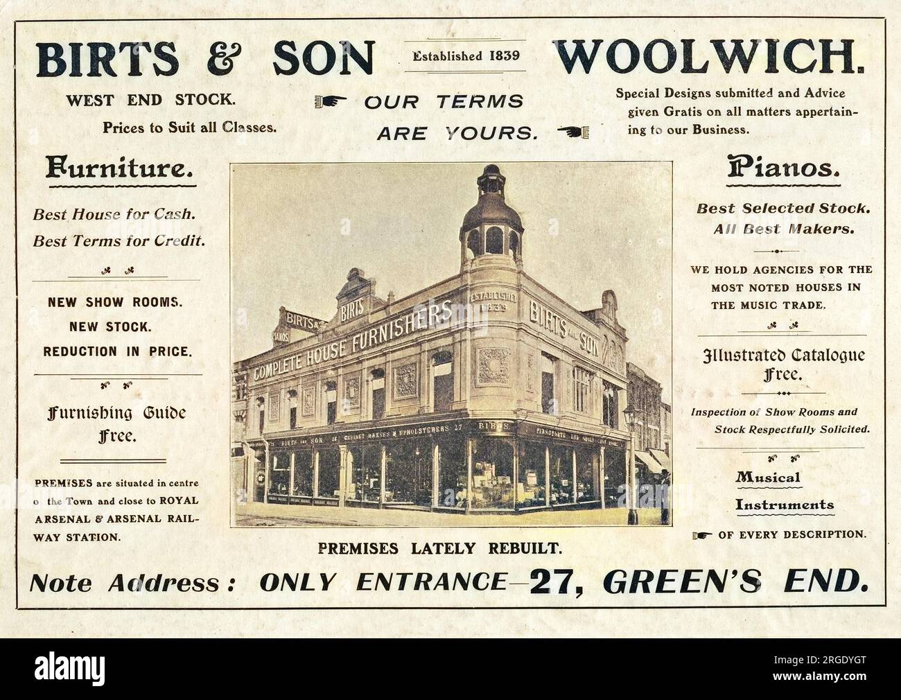 Werbung für Birts & Son, Green's End, Woolwich, Südost-London, mit Möbeln und Pianos. Stockfoto