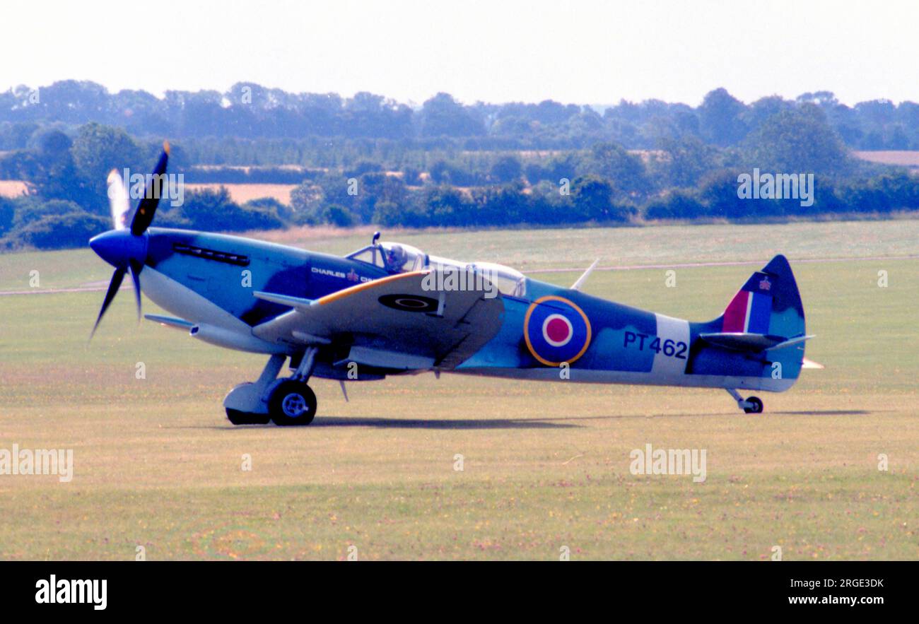 Supermarine Spitfire Mk HF Mk.IXe G-CTIX / PT462, von Charles Church Displays Ltd Stockfoto