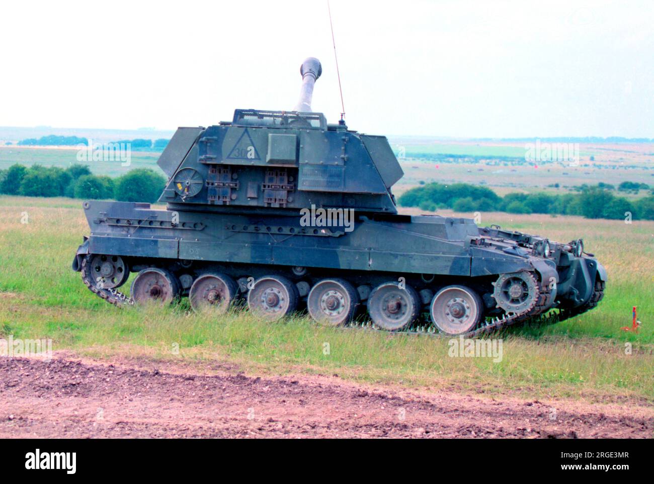 Ein selbstfahrender M109 155-mm-Howitzer an der 2006 eröffneten Larkhill Royal Artillery auf der Rennbahn/Ausstellungsgelände von Larkhill. Stockfoto